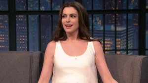 Anne-Hathaway-on-Late-Night-Seth-Meyers.jpg