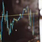 Aksjer å kjøpe eller selge i dag, 3. juli 2026: Adani Enterprises, PNB og Reliance Industries blant aksjene som kan forbli i fokus på fredag
