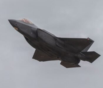 perang-iran-makin-panas-as-kerahkan-banyak-jet-tempur-siluman-f35-ke-timur-tengah-swj.jpg