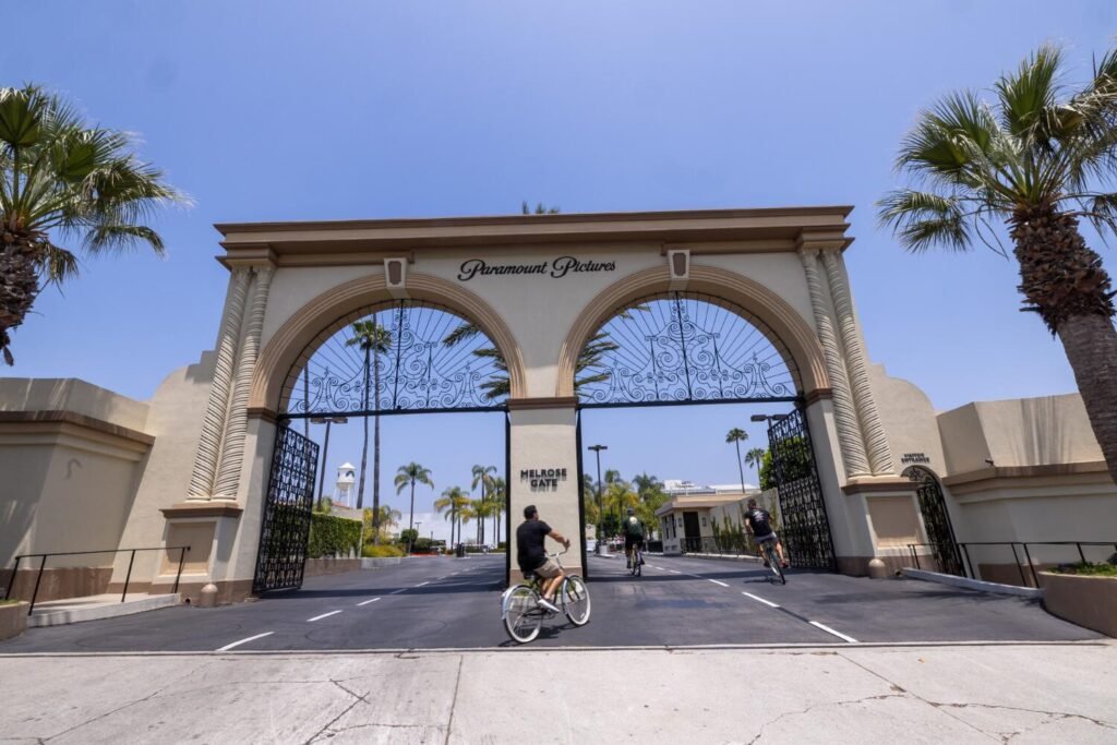 urlhttps3A2F2Fcalifornia-times-brightspot.s3.amazonaws.com2F852F552F65a463d540178e3f4deb15bf72f62F1457497-et-paramount-skydance-merger-17-brv.jpg
