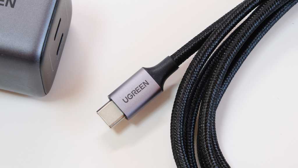 2779758-0-70701500-1790694048-Ugreen_USBC-L_02.jpg