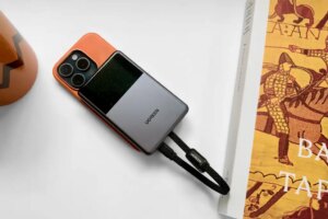 3243076-0-28426000-1790702979-Ugreen-MagFlow-Pro-Power-Bank-1.jpg