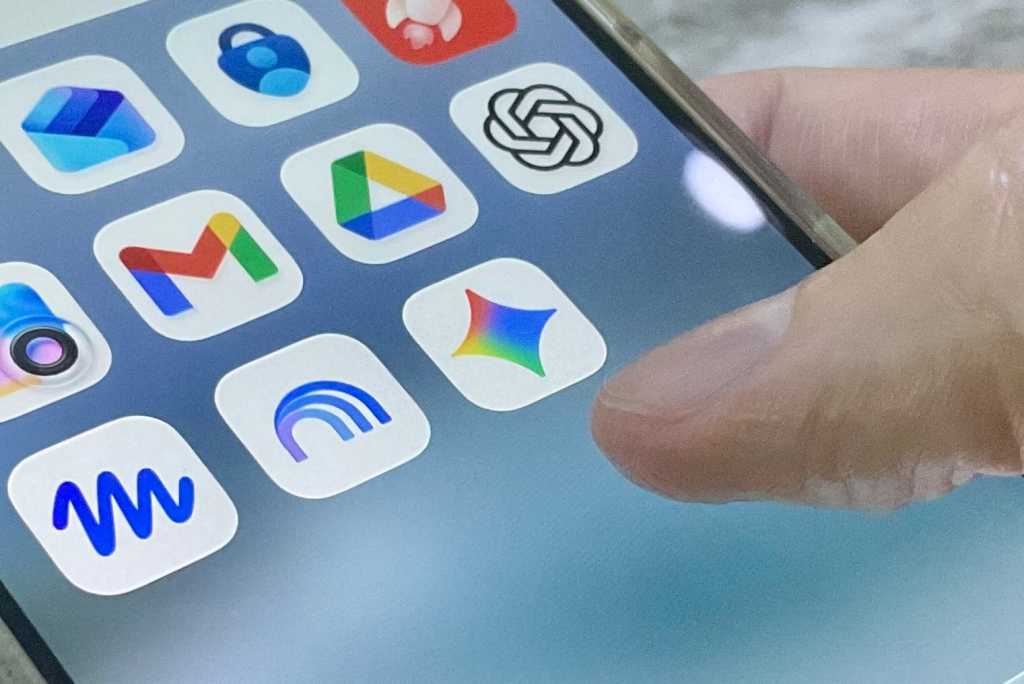 3245691-0-40557700-1790612153-Google-Gemini-mobile-icon.jpeg