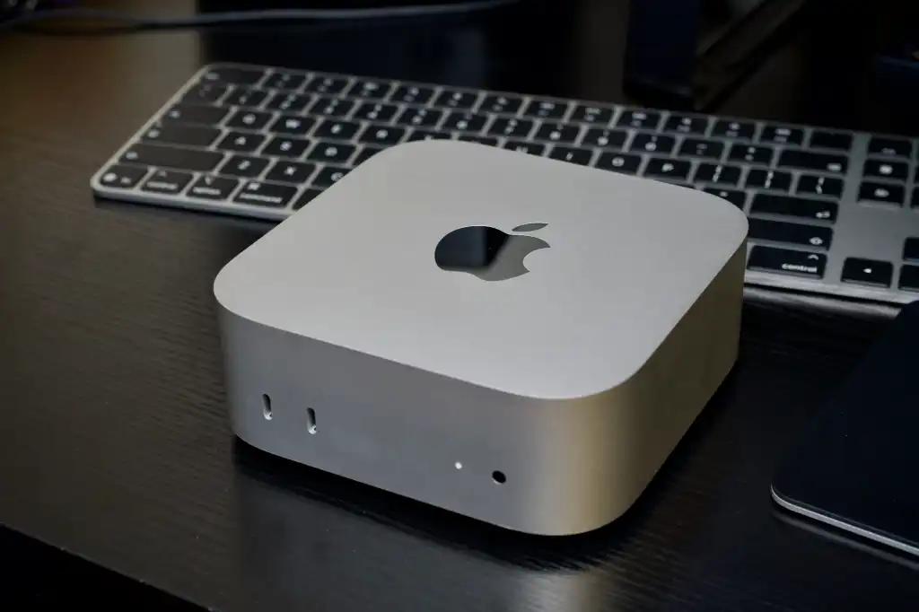 3250604-0-77874600-1791032842-m5-pro-mac-mini-hero.jpg