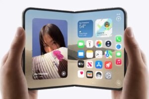 3262078-0-64778200-1792149913-iPhone-Duo-Open.jpeg