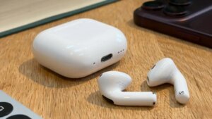 3265031-0-40449000-1792781976-AirPods-5-review-hero4.jpg