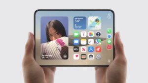 3267058-0-51835100-1792676169-apple-iphone-duo.jpg